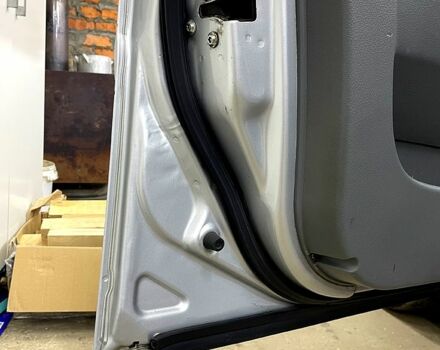 Серый Шевроле Лачетти, объемом двигателя 1.6 л и пробегом 292 тыс. км за 3800 $, фото 6 на Automoto.ua