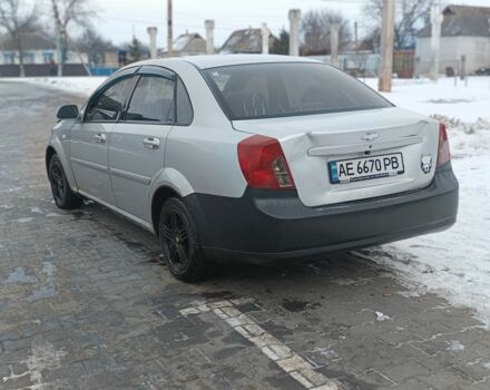 Серый Шевроле Лачетти, объемом двигателя 1.6 л и пробегом 230 тыс. км за 3000 $, фото 4 на Automoto.ua