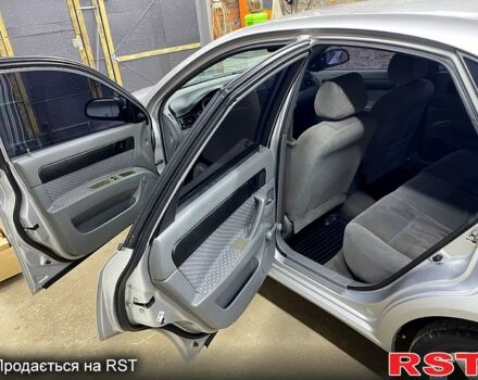 Серый Шевроле Лачетти, объемом двигателя 1.6 л и пробегом 292 тыс. км за 3800 $, фото 8 на Automoto.ua