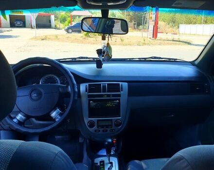 Серый Шевроле Лачетти, объемом двигателя 1.8 л и пробегом 146 тыс. км за 4000 $, фото 5 на Automoto.ua