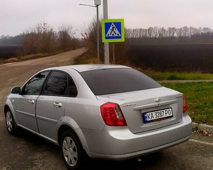 Сірий Шевроле Лачетті, об'ємом двигуна 1.8 л та пробігом 250 тис. км за 4000 $, фото 6 на Automoto.ua