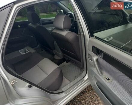 Сірий Шевроле Лачетті, об'ємом двигуна 1.8 л та пробігом 110 тис. км за 5000 $, фото 13 на Automoto.ua