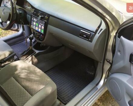 Серый Шевроле Лачетти, объемом двигателя 1.6 л и пробегом 330 тыс. км за 3400 $, фото 12 на Automoto.ua