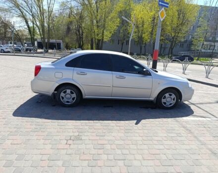 Серый Шевроле Лачетти, объемом двигателя 1.6 л и пробегом 152 тыс. км за 4800 $, фото 4 на Automoto.ua