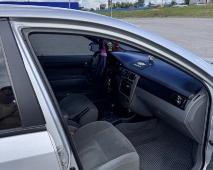 Серый Шевроле Лачетти, объемом двигателя 1.8 л и пробегом 222 тыс. км за 4450 $, фото 6 на Automoto.ua