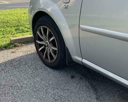 Серый Шевроле Лачетти, объемом двигателя 1.8 л и пробегом 300 тыс. км за 4200 $, фото 6 на Automoto.ua