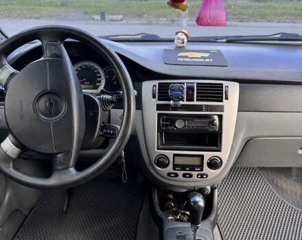 Сірий Шевроле Лачетті, об'ємом двигуна 1.8 л та пробігом 222 тис. км за 4100 $, фото 10 на Automoto.ua