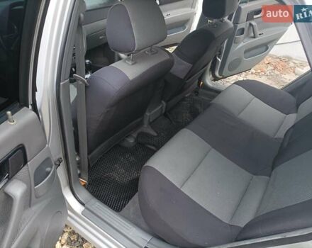 Серый Шевроле Лачетти, объемом двигателя 1.8 л и пробегом 200 тыс. км за 5499 $, фото 16 на Automoto.ua