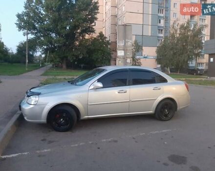 Серый Шевроле Лачетти, объемом двигателя 1.6 л и пробегом 311 тыс. км за 2700 $, фото 3 на Automoto.ua