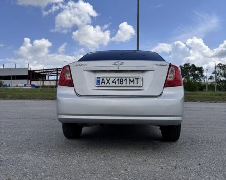 Серый Шевроле Лачетти, объемом двигателя 1.8 л и пробегом 222 тыс. км за 4450 $, фото 2 на Automoto.ua