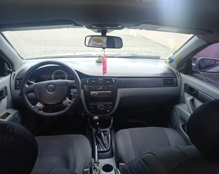 Серый Шевроле Лачетти, объемом двигателя 1.6 л и пробегом 322 тыс. км за 3300 $, фото 4 на Automoto.ua