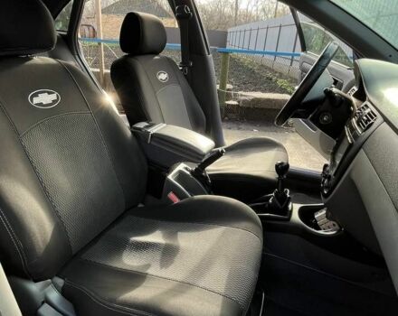 Серый Шевроле Лачетти, объемом двигателя 1.6 л и пробегом 248 тыс. км за 4400 $, фото 19 на Automoto.ua