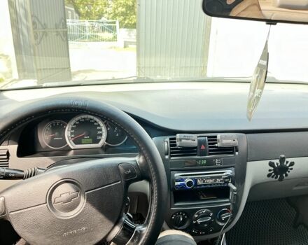 Серый Шевроле Лачетти, объемом двигателя 1.8 л и пробегом 236 тыс. км за 4800 $, фото 6 на Automoto.ua