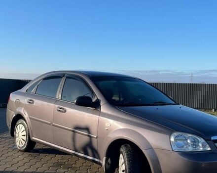 Серый Шевроле Лачетти, объемом двигателя 1.6 л и пробегом 248 тыс. км за 4400 $, фото 1 на Automoto.ua