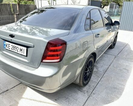 Серый Шевроле Лачетти, объемом двигателя 1.8 л и пробегом 236 тыс. км за 4800 $, фото 3 на Automoto.ua