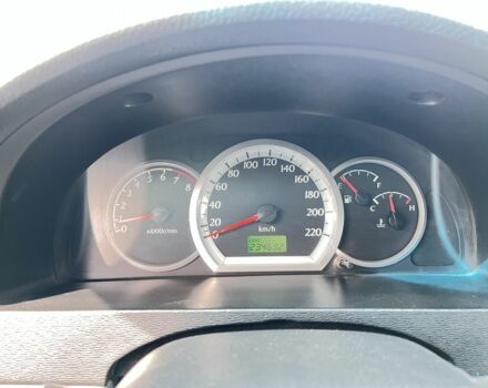 Серый Шевроле Лачетти, объемом двигателя 1.8 л и пробегом 236 тыс. км за 4800 $, фото 5 на Automoto.ua