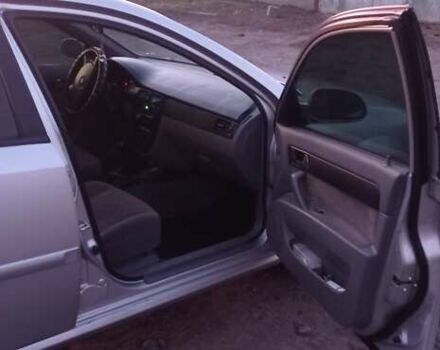 Серый Шевроле Лачетти, объемом двигателя 1.8 л и пробегом 354 тыс. км за 4200 $, фото 5 на Automoto.ua