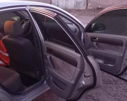 Серый Шевроле Лачетти, объемом двигателя 1.8 л и пробегом 354 тыс. км за 4200 $, фото 7 на Automoto.ua