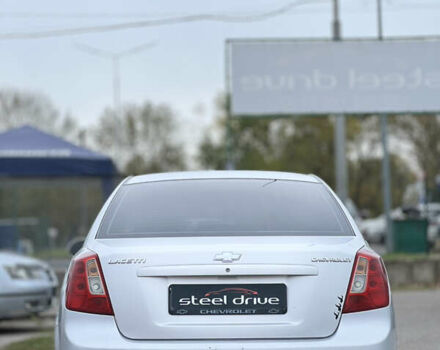 Серый Шевроле Лачетти, объемом двигателя 1.8 л и пробегом 290 тыс. км за 5499 $, фото 4 на Automoto.ua