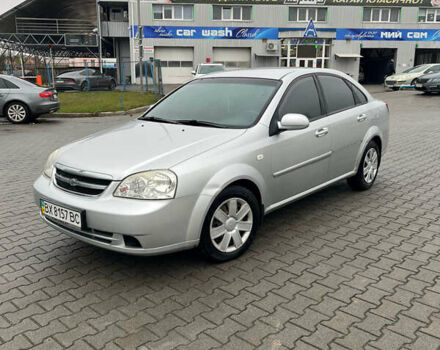 Серый Шевроле Лачетти, объемом двигателя 1.8 л и пробегом 250 тыс. км за 4600 $, фото 1 на Automoto.ua