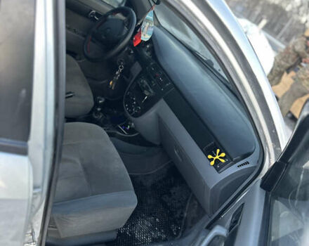 Серый Шевроле Лачетти, объемом двигателя 1.8 л и пробегом 274 тыс. км за 4300 $, фото 5 на Automoto.ua