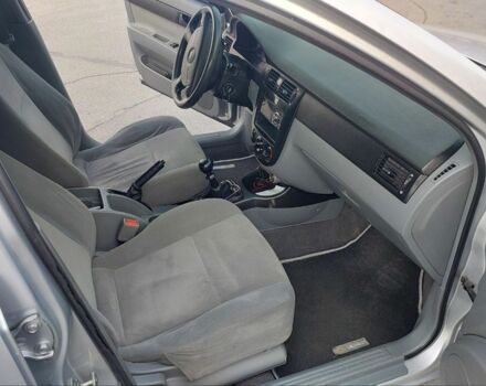 Сірий Шевроле Лачетті, об'ємом двигуна 1.6 л та пробігом 214 тис. км за 3950 $, фото 5 на Automoto.ua