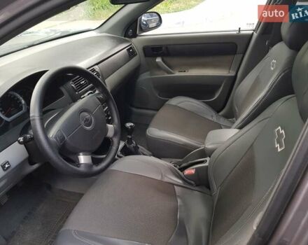 Сірий Шевроле Лачетті, об'ємом двигуна 1.6 л та пробігом 168 тис. км за 6000 $, фото 1 на Automoto.ua