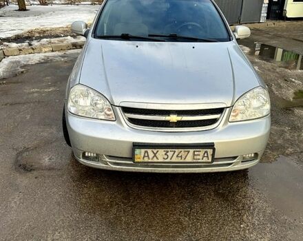 Серый Шевроле Лачетти, объемом двигателя 1.8 л и пробегом 240 тыс. км за 3800 $, фото 2 на Automoto.ua