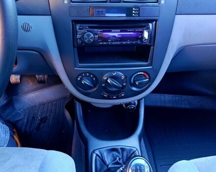 Сірий Шевроле Лачетті, об'ємом двигуна 1.8 л та пробігом 107 тис. км за 6500 $, фото 9 на Automoto.ua