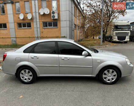 Серый Шевроле Лачетти, объемом двигателя 1.8 л и пробегом 166 тыс. км за 6200 $, фото 2 на Automoto.ua