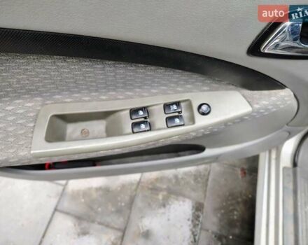 Серый Шевроле Лачетти, объемом двигателя 1.8 л и пробегом 263 тыс. км за 3100 $, фото 4 на Automoto.ua