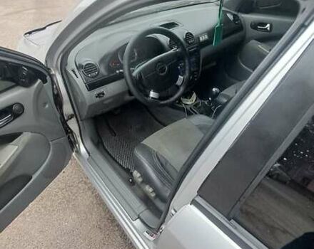 Серый Шевроле Лачетти, объемом двигателя 1.79 л и пробегом 250 тыс. км за 4100 $, фото 8 на Automoto.ua