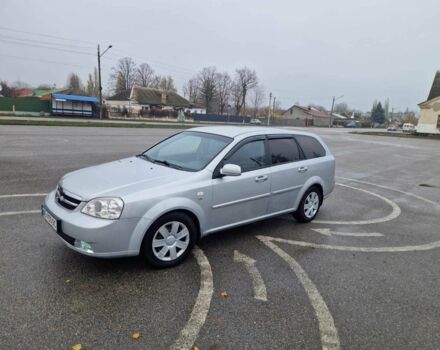 Серый Шевроле Лачетти, объемом двигателя 1.8 л и пробегом 276 тыс. км за 3300 $, фото 3 на Automoto.ua