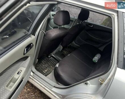 Сірий Шевроле Лачетті, об'ємом двигуна 1.8 л та пробігом 170 тис. км за 3800 $, фото 3 на Automoto.ua