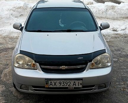 Серый Шевроле Лачетти, объемом двигателя 1.8 л и пробегом 250 тыс. км за 1350 $, фото 2 на Automoto.ua