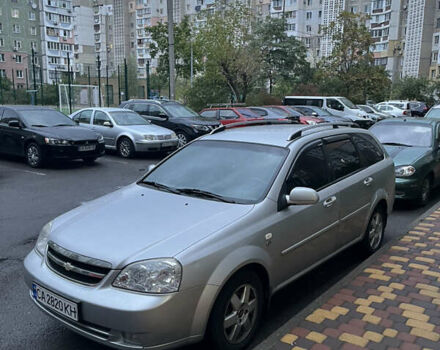Серый Шевроле Лачетти, объемом двигателя 1.8 л и пробегом 200 тыс. км за 4200 $, фото 2 на Automoto.ua