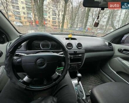 Сірий Шевроле Лачетті, об'ємом двигуна 1.8 л та пробігом 170 тис. км за 3800 $, фото 4 на Automoto.ua