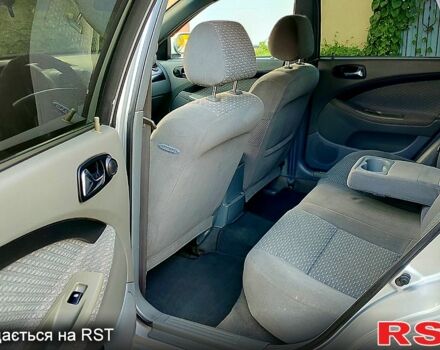 Серый Шевроле Лачетти, объемом двигателя 1.8 л и пробегом 280 тыс. км за 4750 $, фото 7 на Automoto.ua