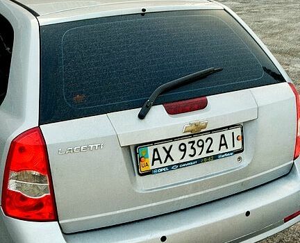 Серый Шевроле Лачетти, объемом двигателя 1.8 л и пробегом 250 тыс. км за 1350 $, фото 4 на Automoto.ua