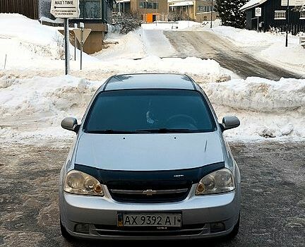 Серый Шевроле Лачетти, объемом двигателя 1.8 л и пробегом 250 тыс. км за 1350 $, фото 10 на Automoto.ua