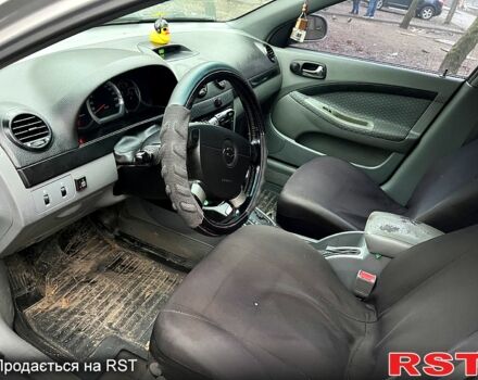 Серый Шевроле Лачетти, объемом двигателя 1.8 л и пробегом 170 тыс. км за 3700 $, фото 8 на Automoto.ua