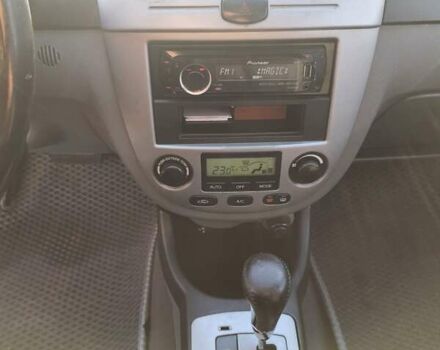 Серый Шевроле Лачетти, объемом двигателя 1.8 л и пробегом 270 тыс. км за 4500 $, фото 15 на Automoto.ua