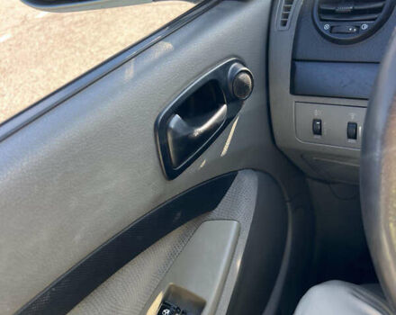 Сірий Шевроле Лачетті, об'ємом двигуна 1.6 л та пробігом 237 тис. км за 3900 $, фото 11 на Automoto.ua