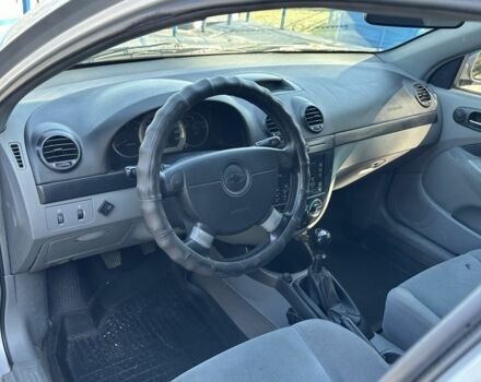 Серый Шевроле Лачетти, объемом двигателя 1.8 л и пробегом 250 тыс. км за 3850 $, фото 23 на Automoto.ua