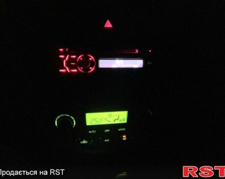 Серый Шевроле Лачетти, объемом двигателя 1.8 л и пробегом 170 тыс. км за 3700 $, фото 11 на Automoto.ua