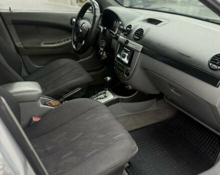 Серый Шевроле Лачетти, объемом двигателя 1.8 л и пробегом 278 тыс. км за 2950 $, фото 9 на Automoto.ua