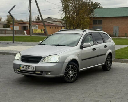 Серый Шевроле Лачетти, объемом двигателя 1.8 л и пробегом 278 тыс. км за 2950 $, фото 2 на Automoto.ua