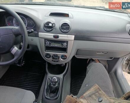Сірий Шевроле Лачетті, об'ємом двигуна 1.6 л та пробігом 194 тис. км за 4700 $, фото 58 на Automoto.ua