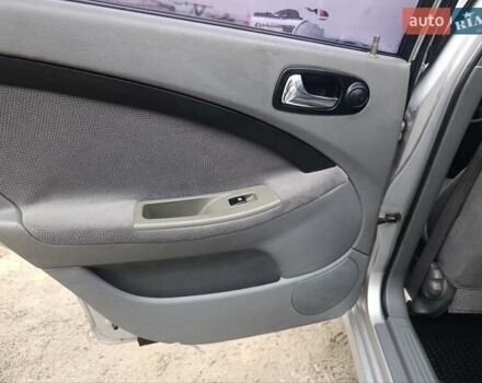 Сірий Шевроле Лачетті, об'ємом двигуна 1.6 л та пробігом 194 тис. км за 4700 $, фото 31 на Automoto.ua