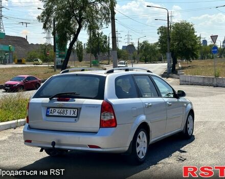 Серый Шевроле Лачетти, объемом двигателя 1.6 л и пробегом 250 тыс. км за 3950 $, фото 4 на Automoto.ua